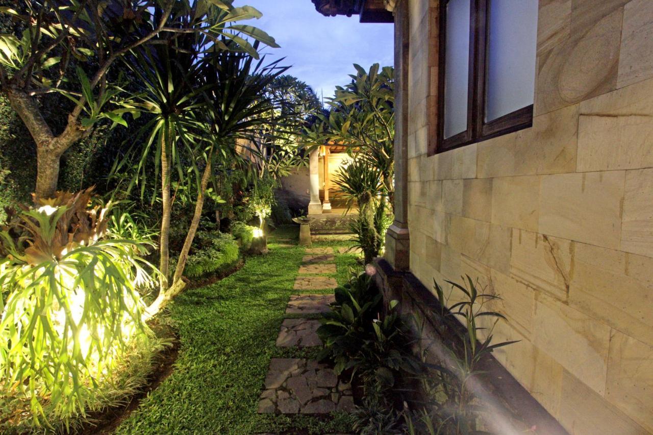 Sari House Ubud - Balinese Style Homestay 外观 照片